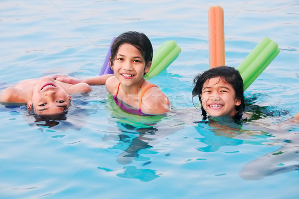 孩子們 游泳的 孩子 游泳池 家庭 商業照片 © jarenwicklund