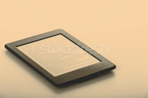 Nero ebook lettore tablet bianco tecnologia Foto d'archivio © jarin13