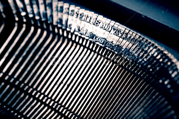 Közelkép öreg írógép levelek gyönyörű technológia Stock fotó © jarin13