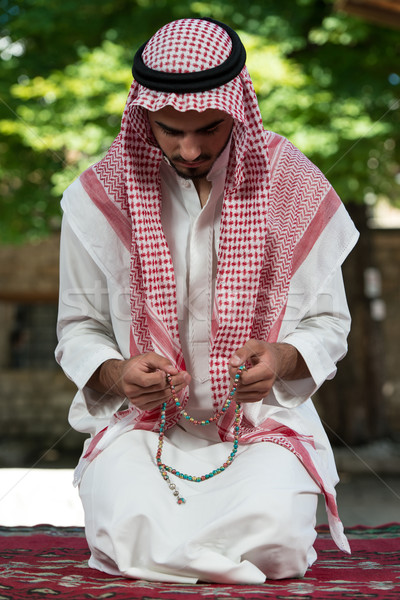 Stock fotó: Szerény · muszlim · ima · fiatal · férfi · készít