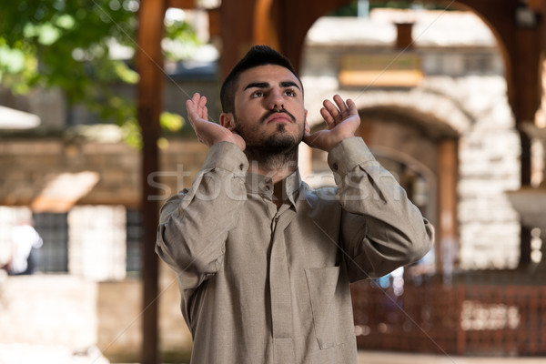 Stock fotó: Fiatal · muszlim · fickó · imádkozik · férfi · készít