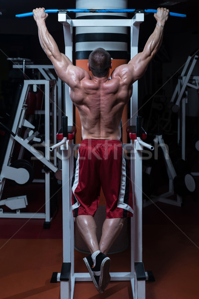 Testépítő testmozgás hát férfi nehéz súly Stock fotó © Jasminko