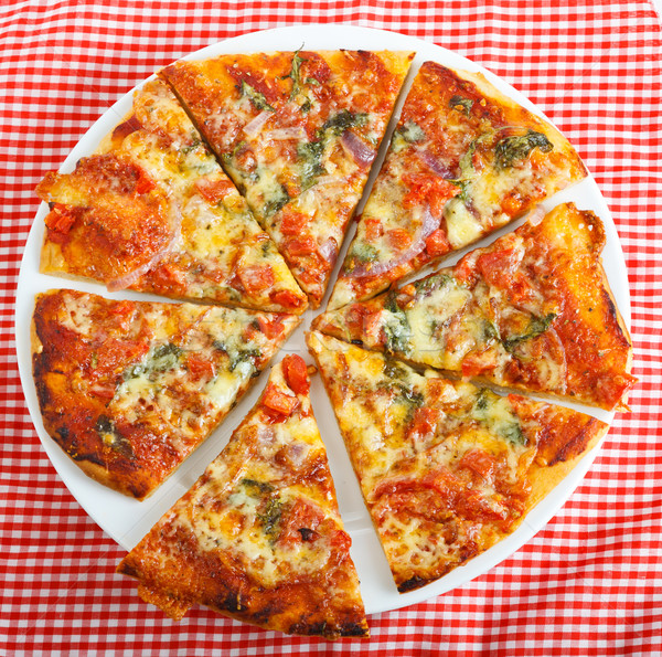Casero pizza placa delicioso rojo Foto stock © jaykayl