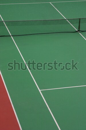 Foto stock: Pista · de · tenis · vacío · verde · línea · de · banda · neto