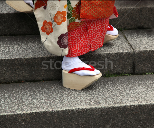 Traditionellen japanisch Sandalen Holz Geisha Stock foto © jeayesy