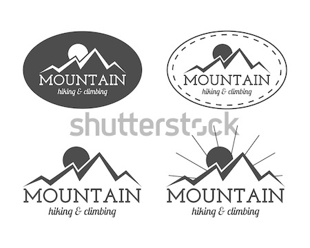 Vintage górskich odznakę odkryty logo godło Zdjęcia stock © JeksonGraphics