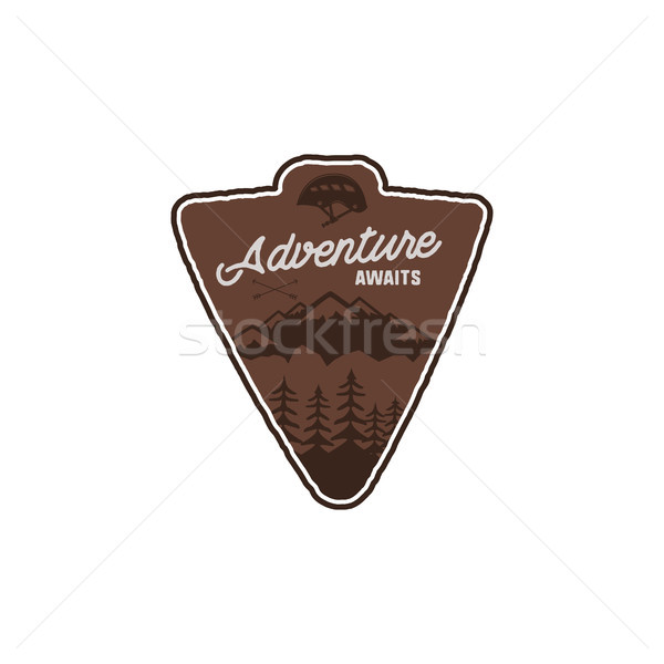 Vintage camping badge wandelen label Stockfoto © JeksonGraphics