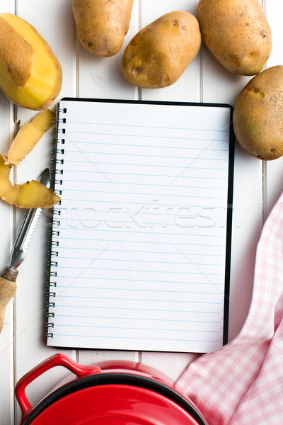 Przepis książki ziemniaki stół kuchenny papieru drewna Zdjęcia stock © jirkaejc