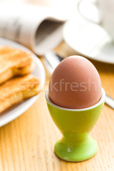 Főtt tojás pirított kenyér reggeli tojás friss Stock fotó © jirkaejc
