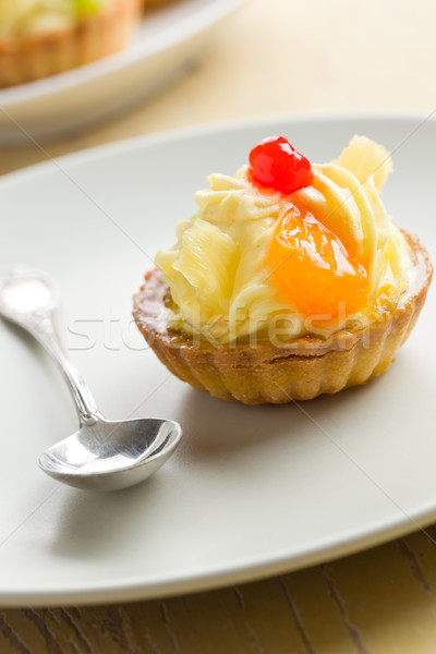 Tasse gâteau savoureux fruits restaurant [[stock_photo]] © jirkaejc