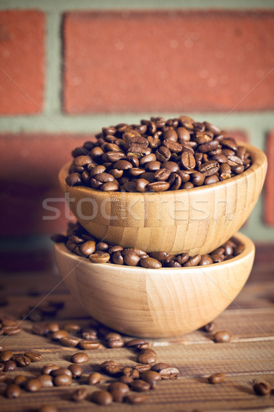 ストックフォト: コーヒー豆 · ボウル · レンガの壁 · 食品 · コーヒー · 壁
