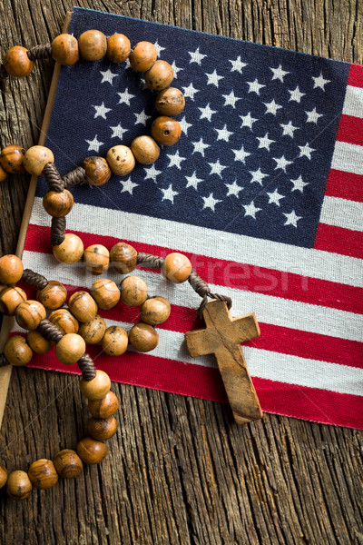 Rozenkrans kralen Amerikaanse vlag top houten Stockfoto © jirkaejc