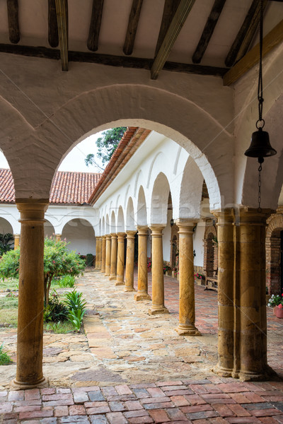 Koloniaal klooster villa afdeling Colombia gebouw Stockfoto © jkraft5