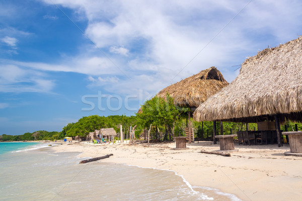 Strand einfache Landschaft Ozean Sand Insel Stock foto © jkraft5