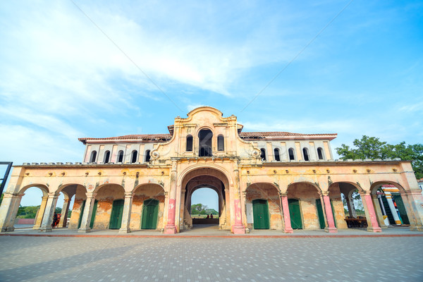 Elhagyatott piac öreg történelmi gyarmati központ Stock fotó © jkraft5