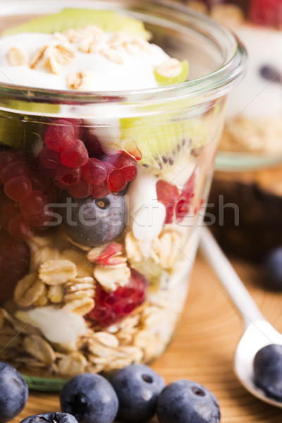 Serwowane świeże owoce żywności drewna owoców Zdjęcia stock © joannawnuk