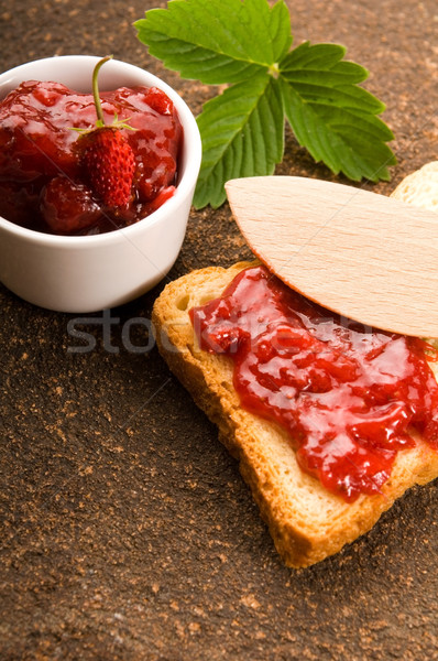 [[stock_photo]]: Confiture · Toast · alimentaire · fruits · verre