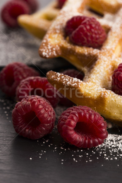 świeże cukier puder maliny deser słodkie Zdjęcia stock © joannawnuk
