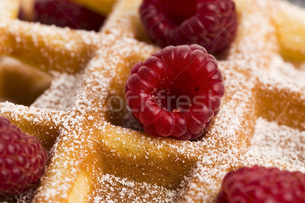 świeże cukier puder maliny deser słodkie Zdjęcia stock © joannawnuk