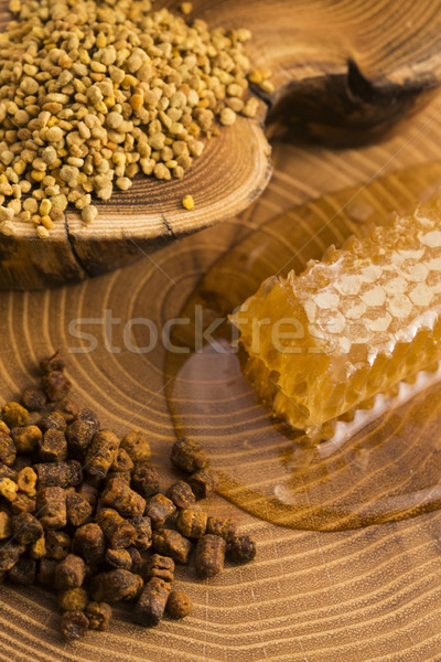 Fagure de miere polen propolis floare natură miere Imagine de stoc © joannawnuk