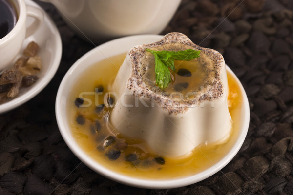 Dessert passion fruits menthe alimentaire verre [[stock_photo]] © joannawnuk