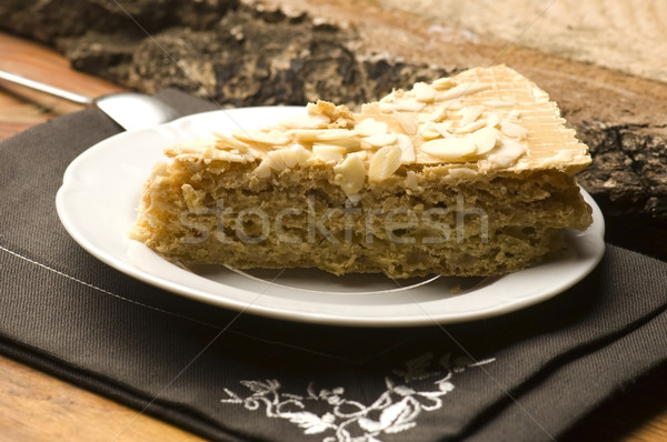 Pieza caramelo torta mesa color femenino Foto stock © joannawnuk