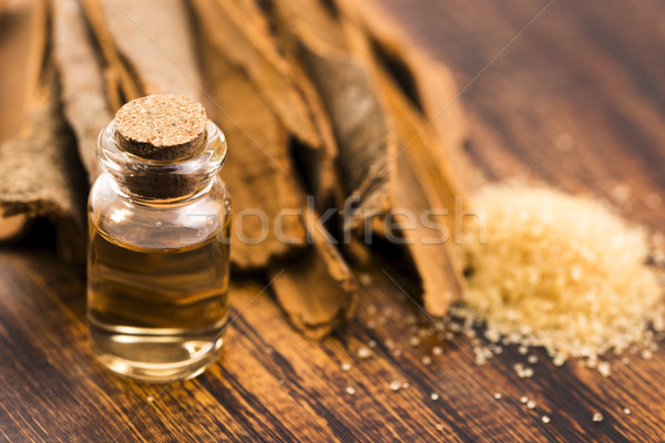 Canela salud belleza masaje petróleo Foto stock © joannawnuk