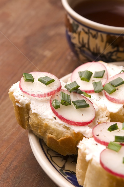 Sandwich kaas radijs gezond eten gezondheid zomer Stockfoto © joannawnuk