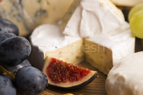 Formaggio frutti uve frutta ristorante Foto d'archivio © joannawnuk