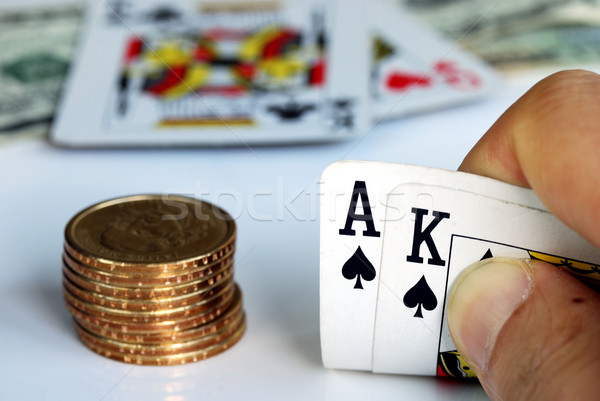 Játszik blackjack hazárdjáték asztal pénz kártyák Stock fotó © johnkwan