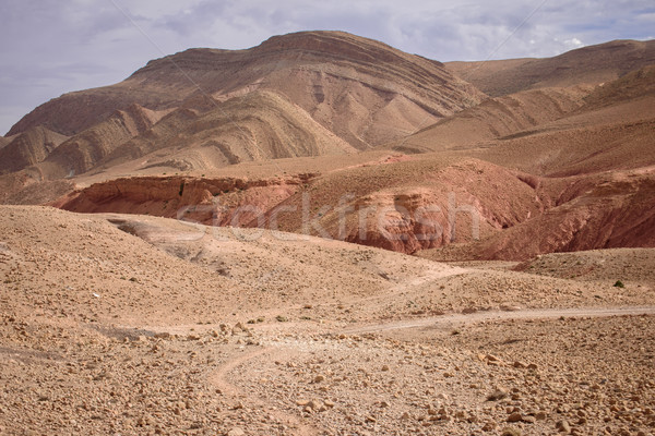 Vale atlas munţi Maroc aproape Imagine de stoc © johnnychaos