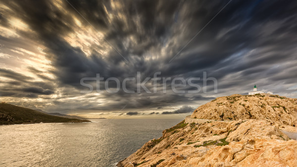 Humeurig vuurtoren corsica donkere west kust Stockfoto © Joningall