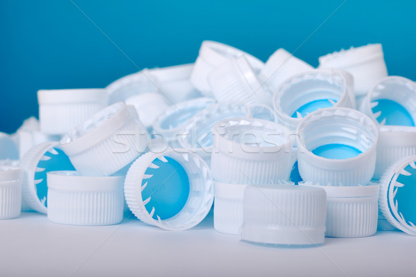 Heap weiß Flasche cap Papierkorb Verschmutzung Stock foto © joruba
