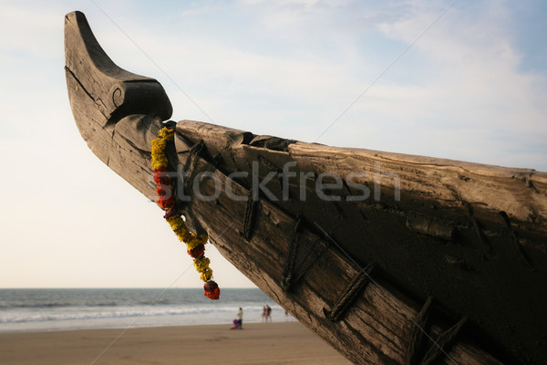 Hagyományos India halászhajók Goa tengerpart víz Stock fotó © Juhku