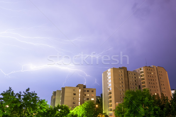Fulmini edifici urbana cielo luce energia Foto d'archivio © Juhku
