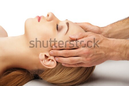 Zdjęcia stock: Młoda · kobieta · głowie · masażu · biały · młodych · jasne