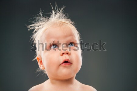 Aanbiddelijk baby rommelig haren portret blond Stockfoto © julenochek