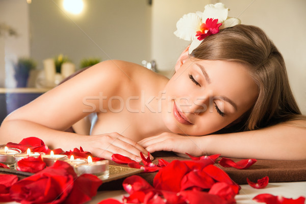 Gyönyörű fiatal nő fürdő masszázs fiatal szőke Stock fotó © julenochek