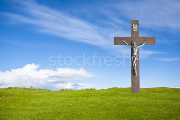 Jesus christ Kreuz Sommer Gras blauer Himmel Stock foto © Julietphotography