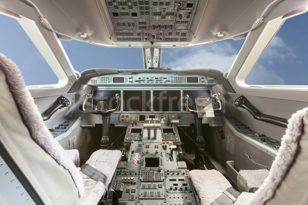 Stockfoto: Binnenkant · cockpit · blauwe · hemel · wolken · hemel