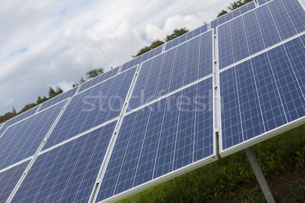 Campo azul solar alternativa energía sol Foto stock © juniart