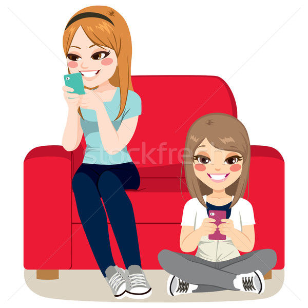 девочек смартфон зависимость сидят вместе женщины Сток-фото © Kakigori
