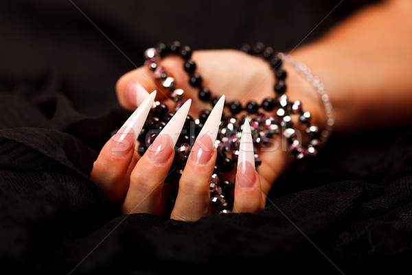 Nagels kralen hand scherp vrouw Stockfoto © kalozzolak