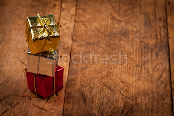 Coloré Noël cadeaux coffrets cadeaux rustique bois [[stock_photo]] © kalozzolak
