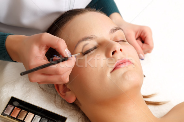 Fille maquillage belle jeune femme salon visage [[stock_photo]] © kalozzolak