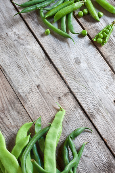 Stockfoto: Hoek · bonen · erwten · groene · oud · hout