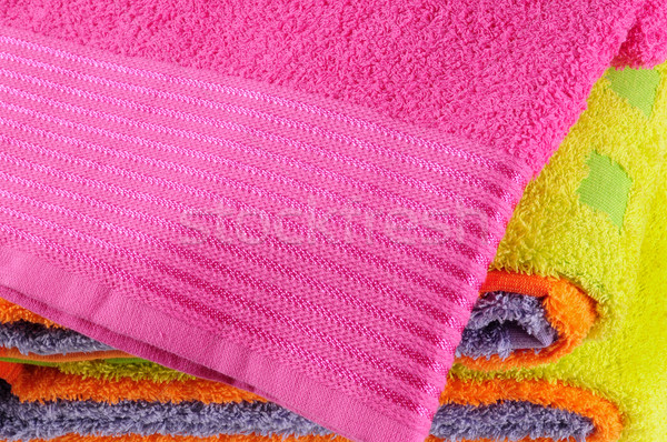 Kąpieli ręczniki puszysty odizolowany biały Zdjęcia stock © karammiri