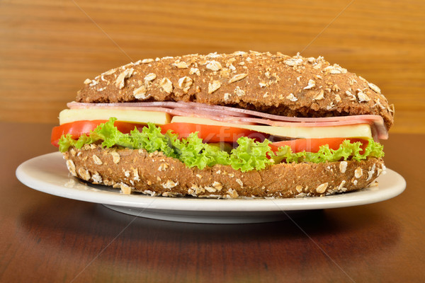 Club sandwich alimentare pollo formaggio rosso colazione Foto d'archivio © karammiri