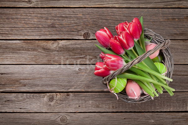 Rouge Tulipe Fleurs œufs De Pâques Bouquet