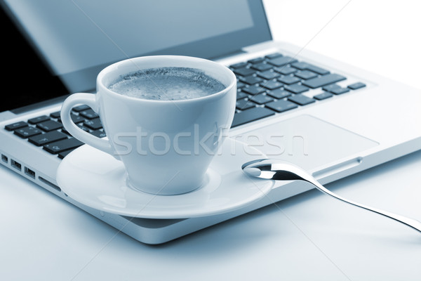 Cappuccino Tasse Laptop wenig blau Stock foto © karandaev